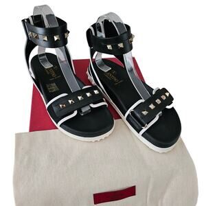 Valentino Garavani Rockstud Flat Ankle Strap Sandal Size 36 US 6 Black Gold